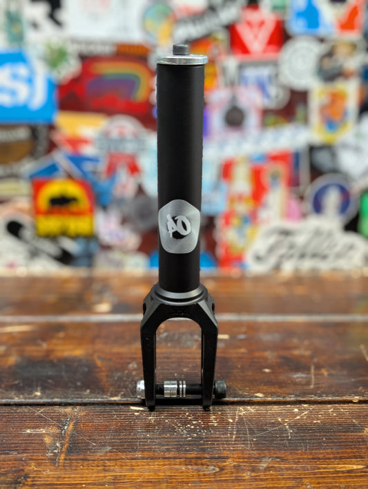 AO - Pentacle fork (black)