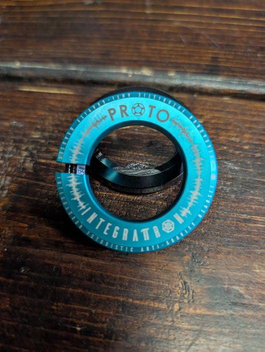 Proto - Integrated headset bearing (blue)