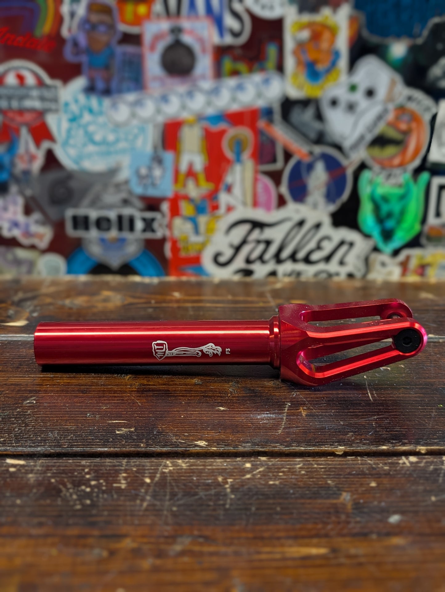 Tilt - Tomahawk fork (red)