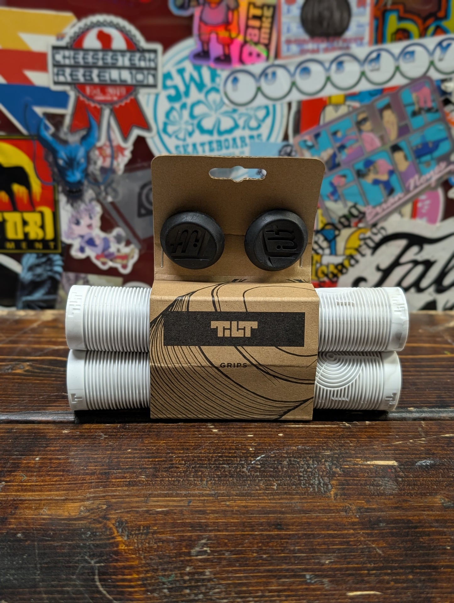 Tilt - Metra grips (hard arctic)