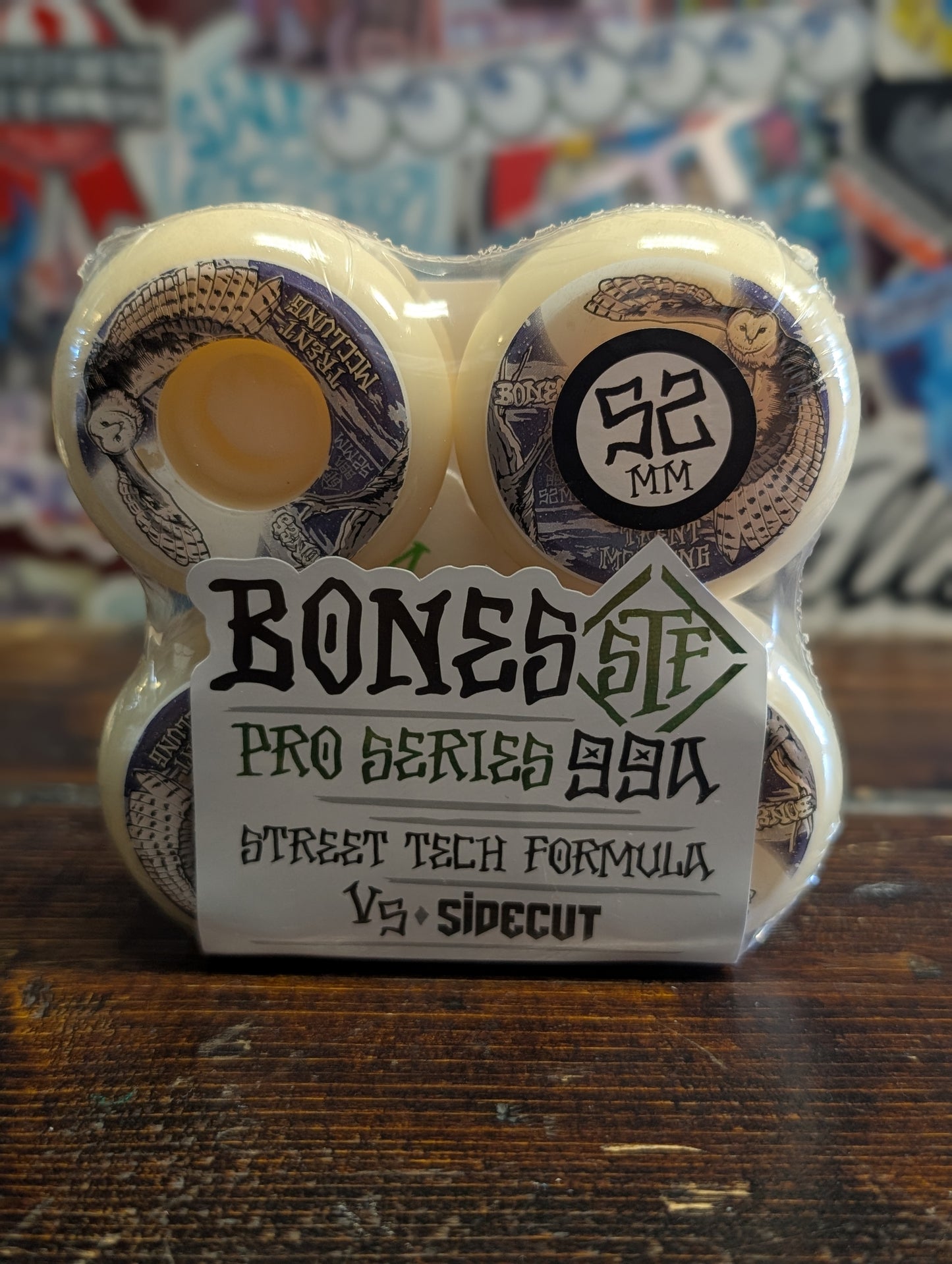 Bones - McClune Pro Wheels 52mm 99a