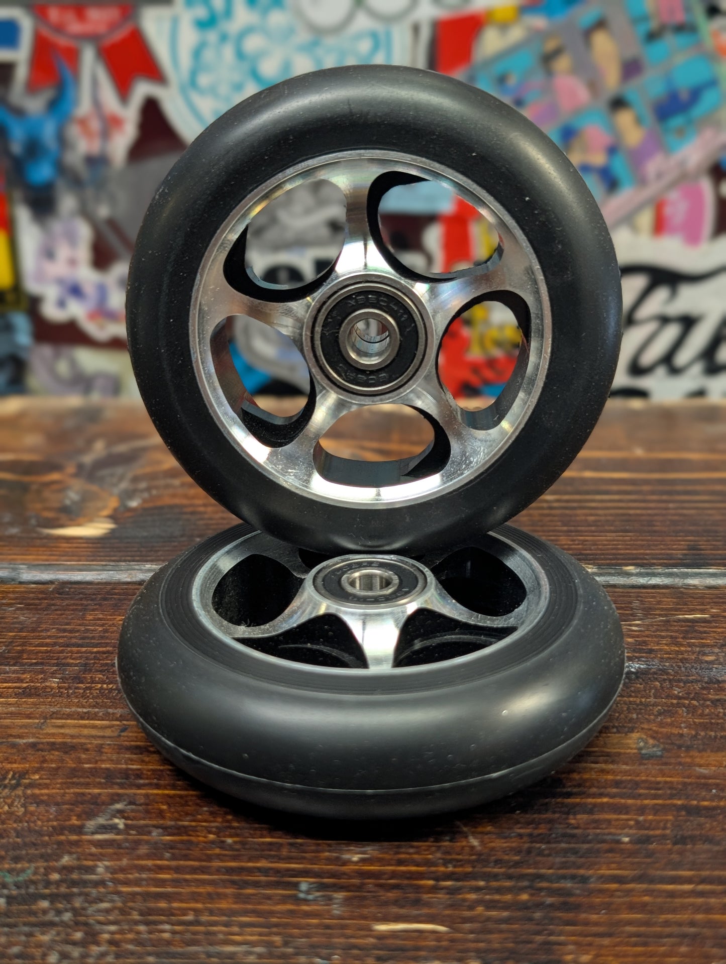 Root Industries - Re Entry wheels (black/raw)
