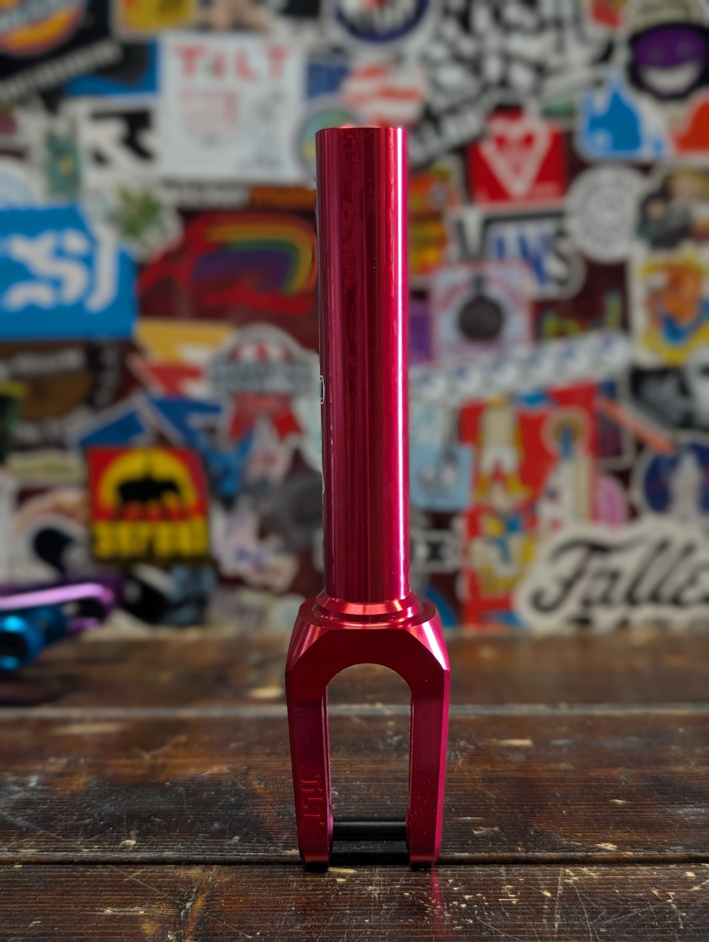 Tilt - Tomahawk fork (red)