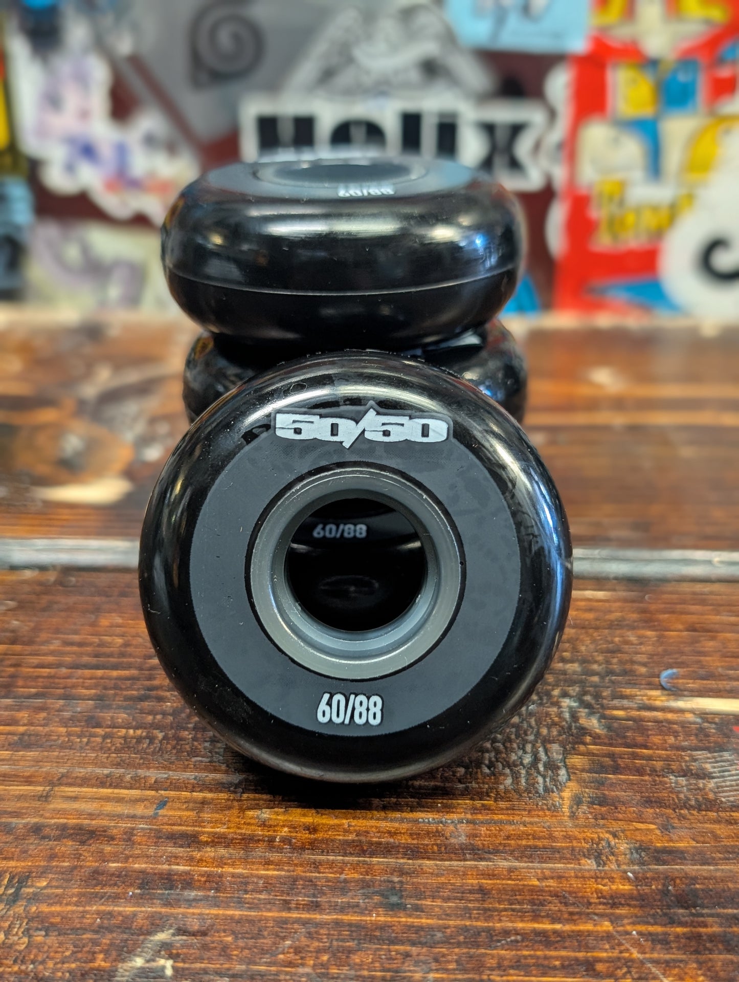 50/50 - Wheels (black)