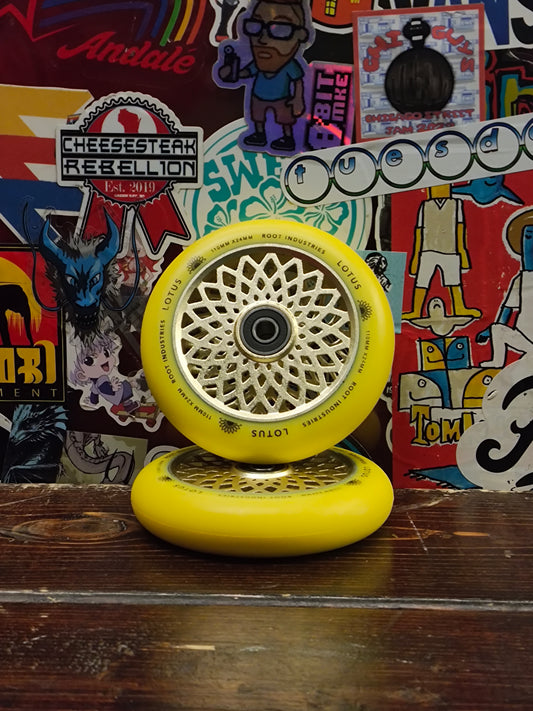 Root Industries - Lotus wheels (yellow)