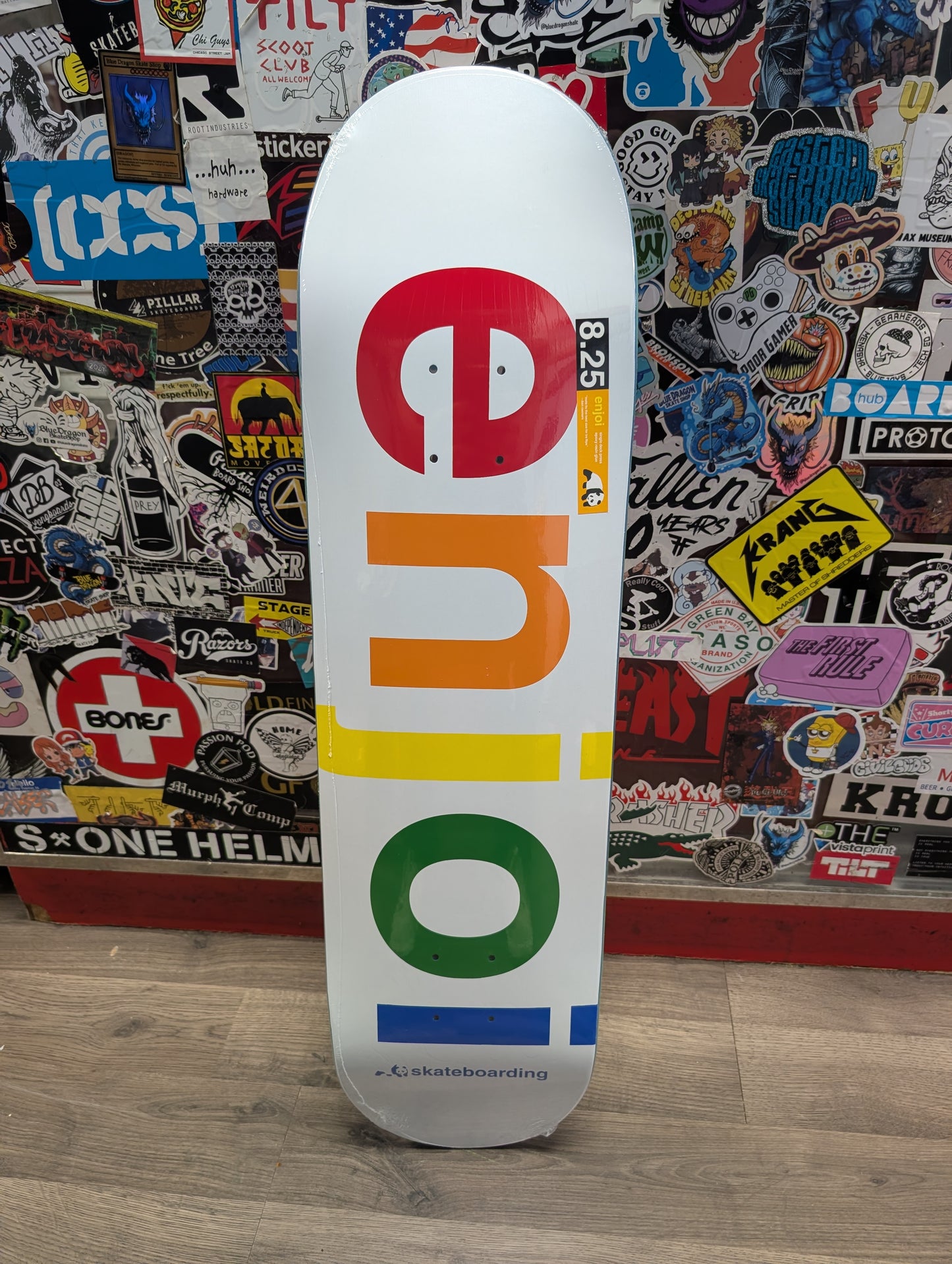 Enjoi - Spectrum deck 8.25"