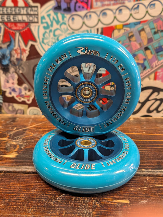 River - Sapphire Rapids (blue)