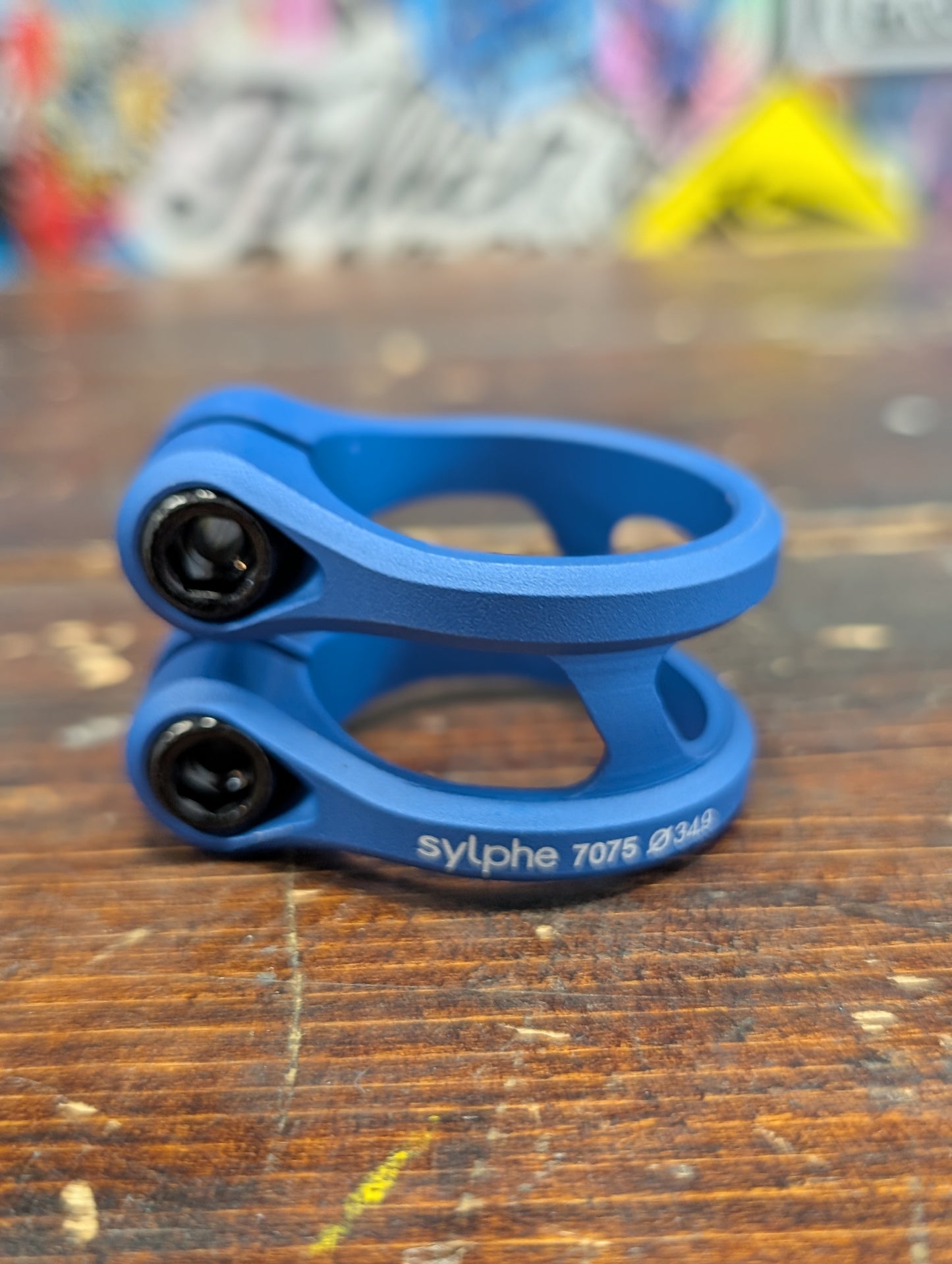 Ethic - Slyphe v1 clamp (blue)