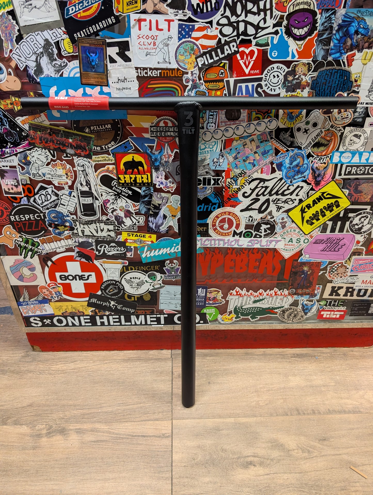 Tilt - Rigid bars (black)