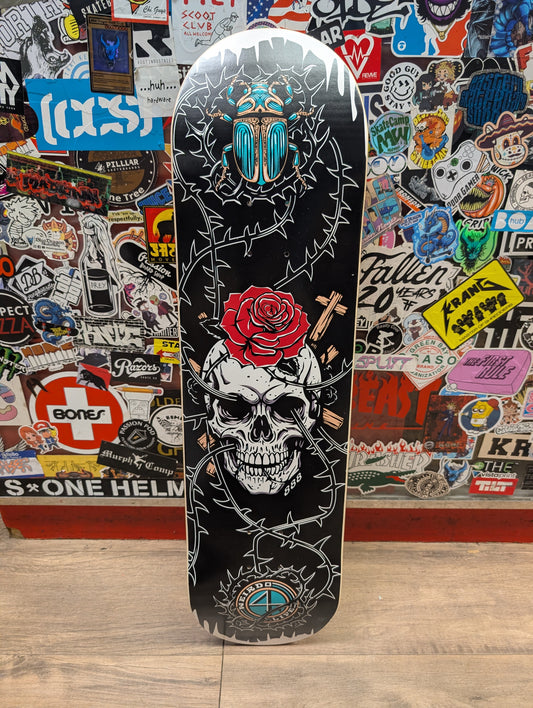 Weirdo4Life - Red Rose deck 8.25"
