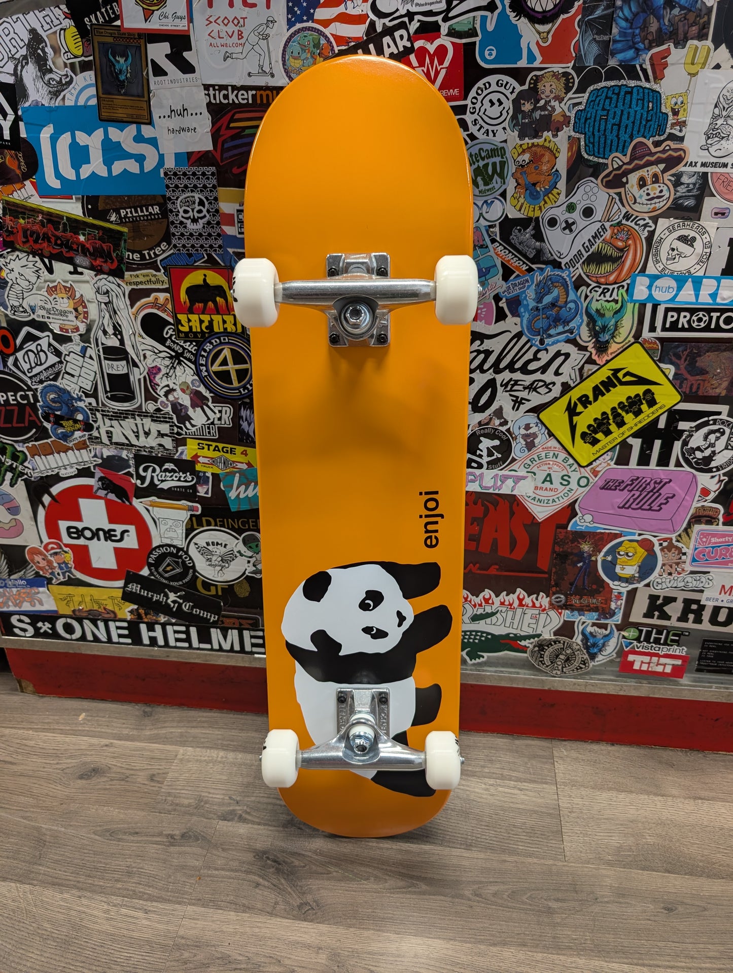 Enjoi - Panda complete 8.0"