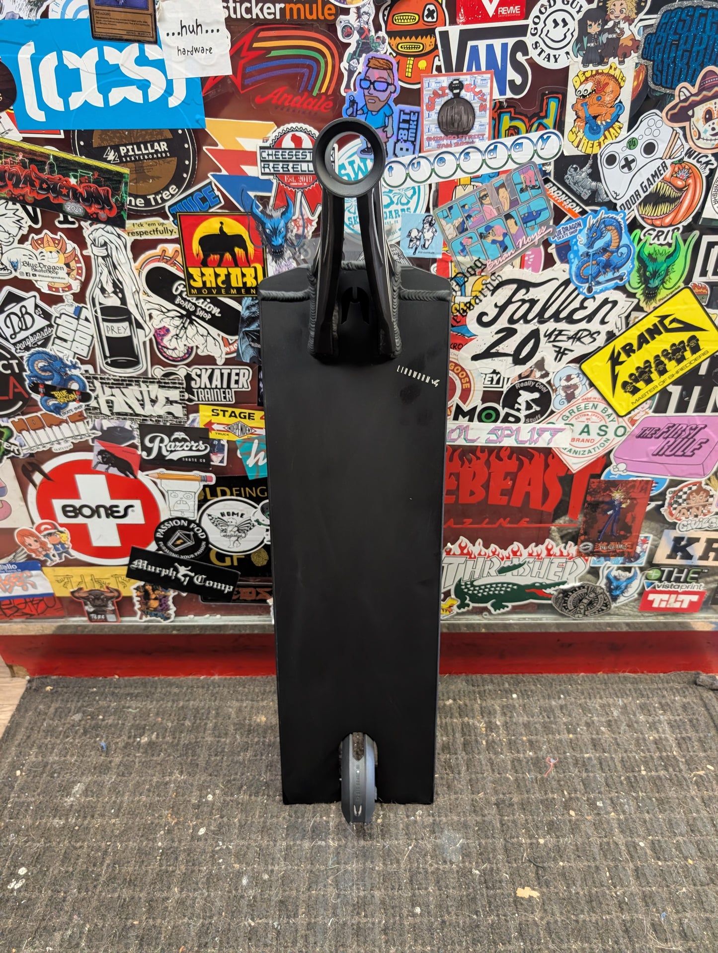 Ethic - Lindworm v4 deck 6.7" (black)