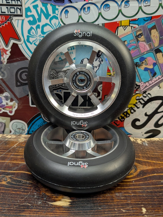 North - Signal wheels (black/silver)