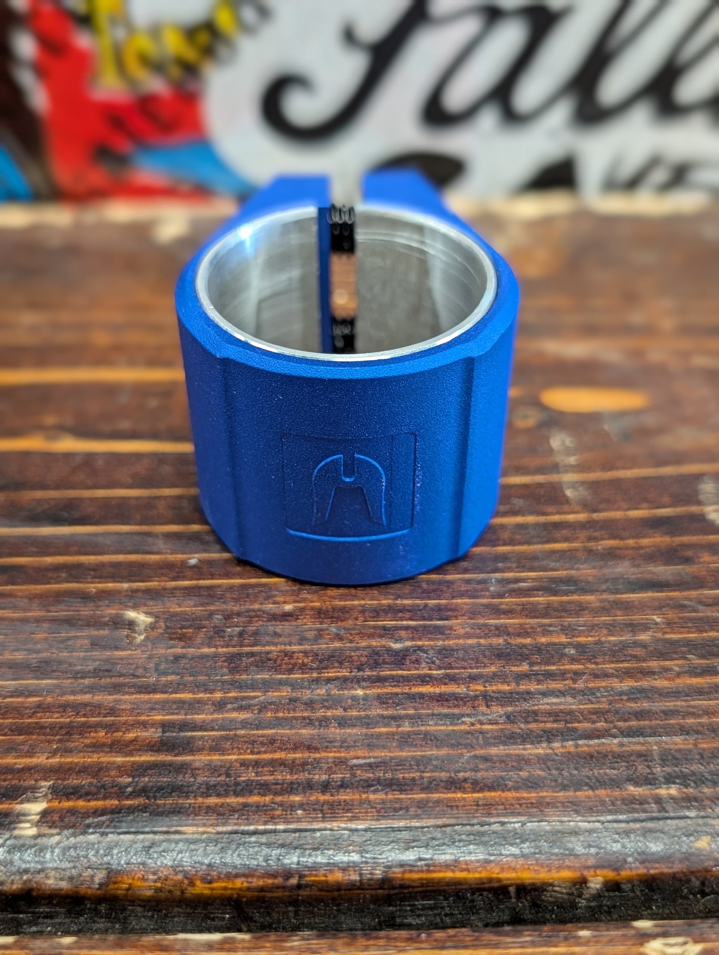 Ethic - Valkyrie clamp (blue)