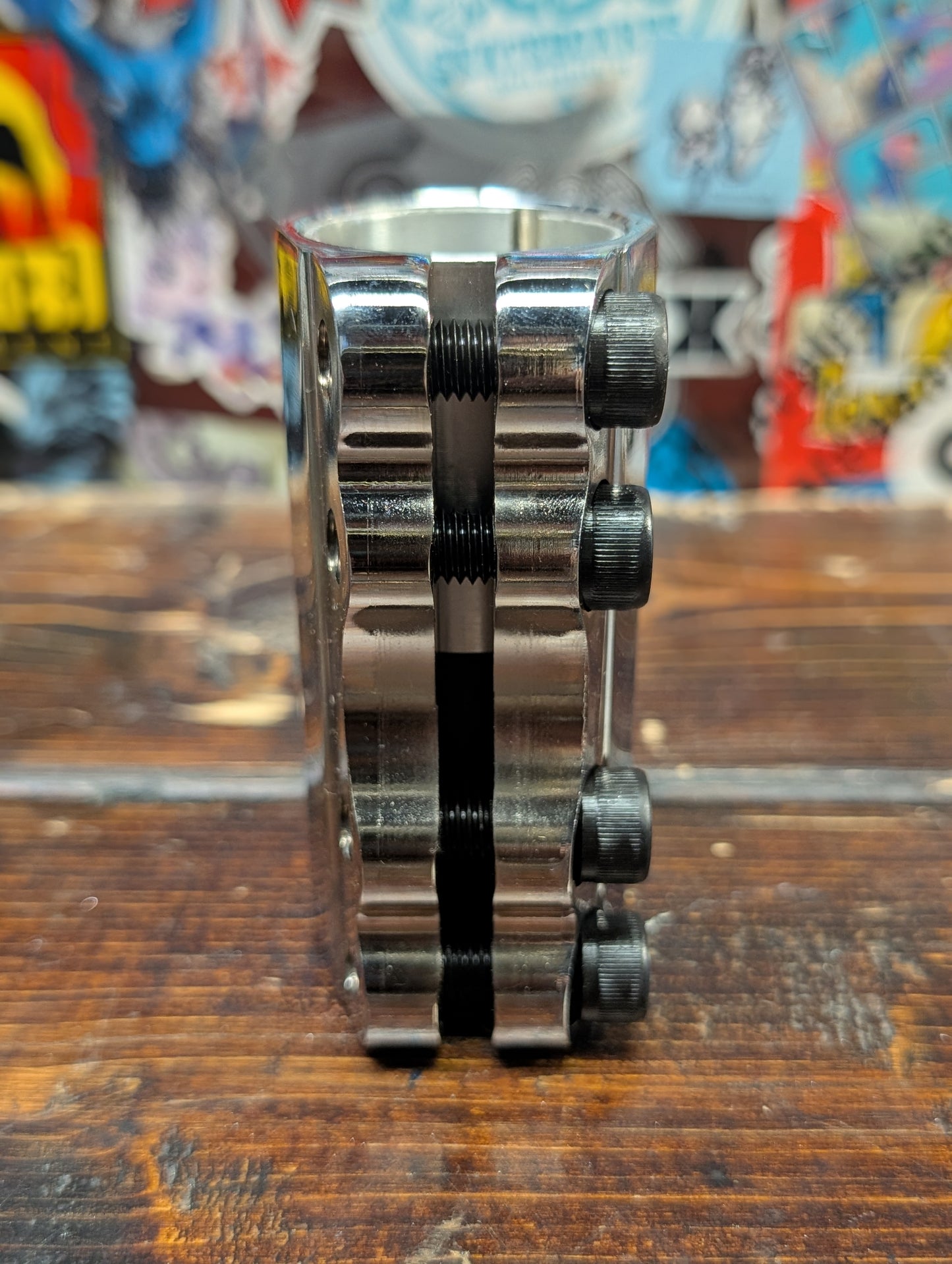 AO - Worldwide clamp (silver)