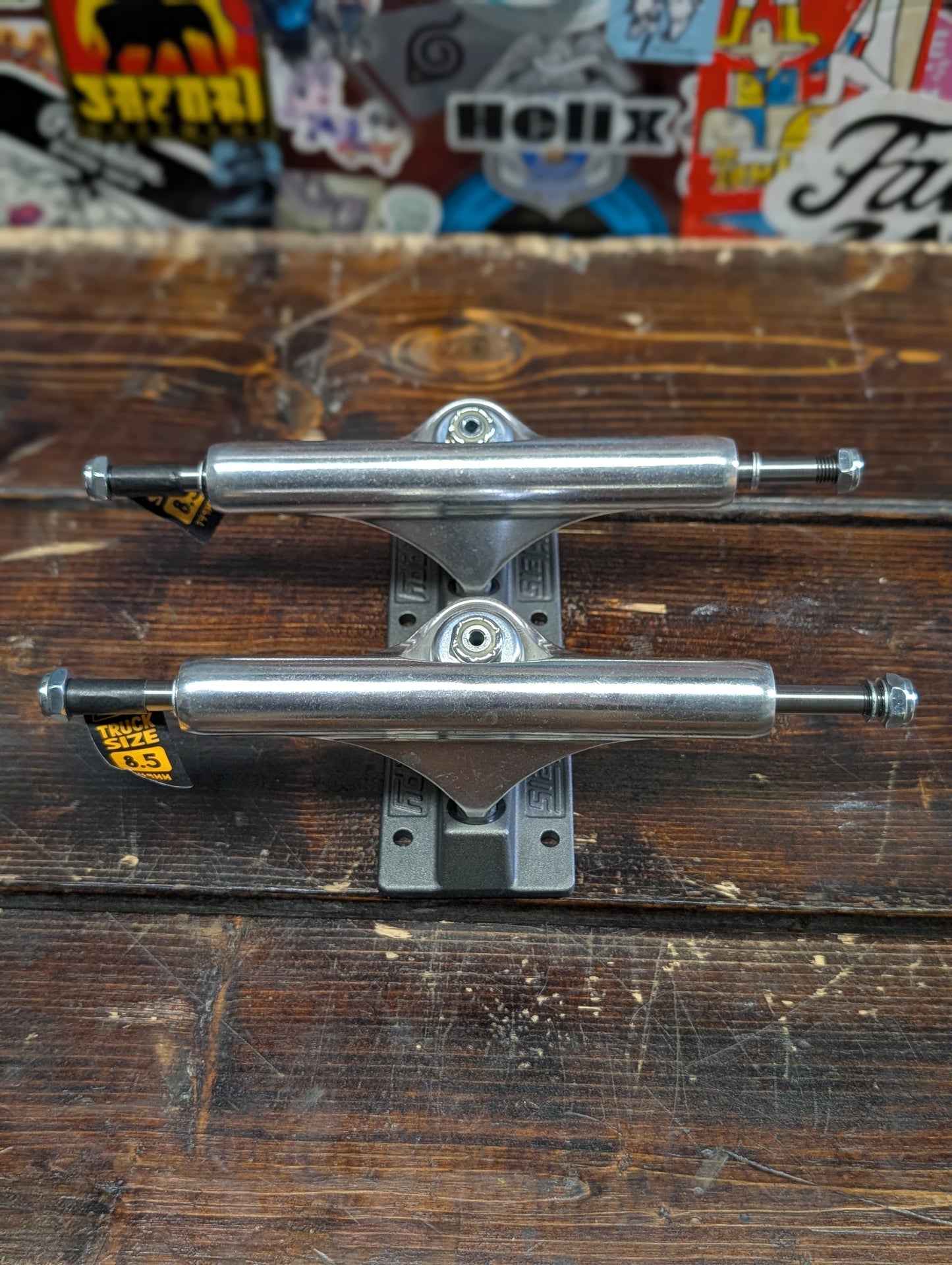 Slappy - ST1 Hollow Light trucks (raw/grey) 8.5"