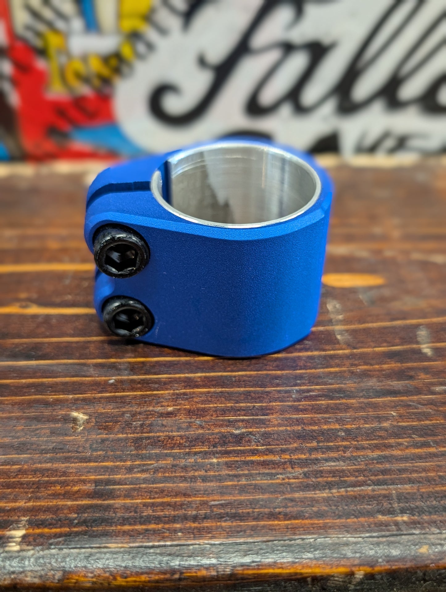 Ethic - Valkyrie clamp (blue)