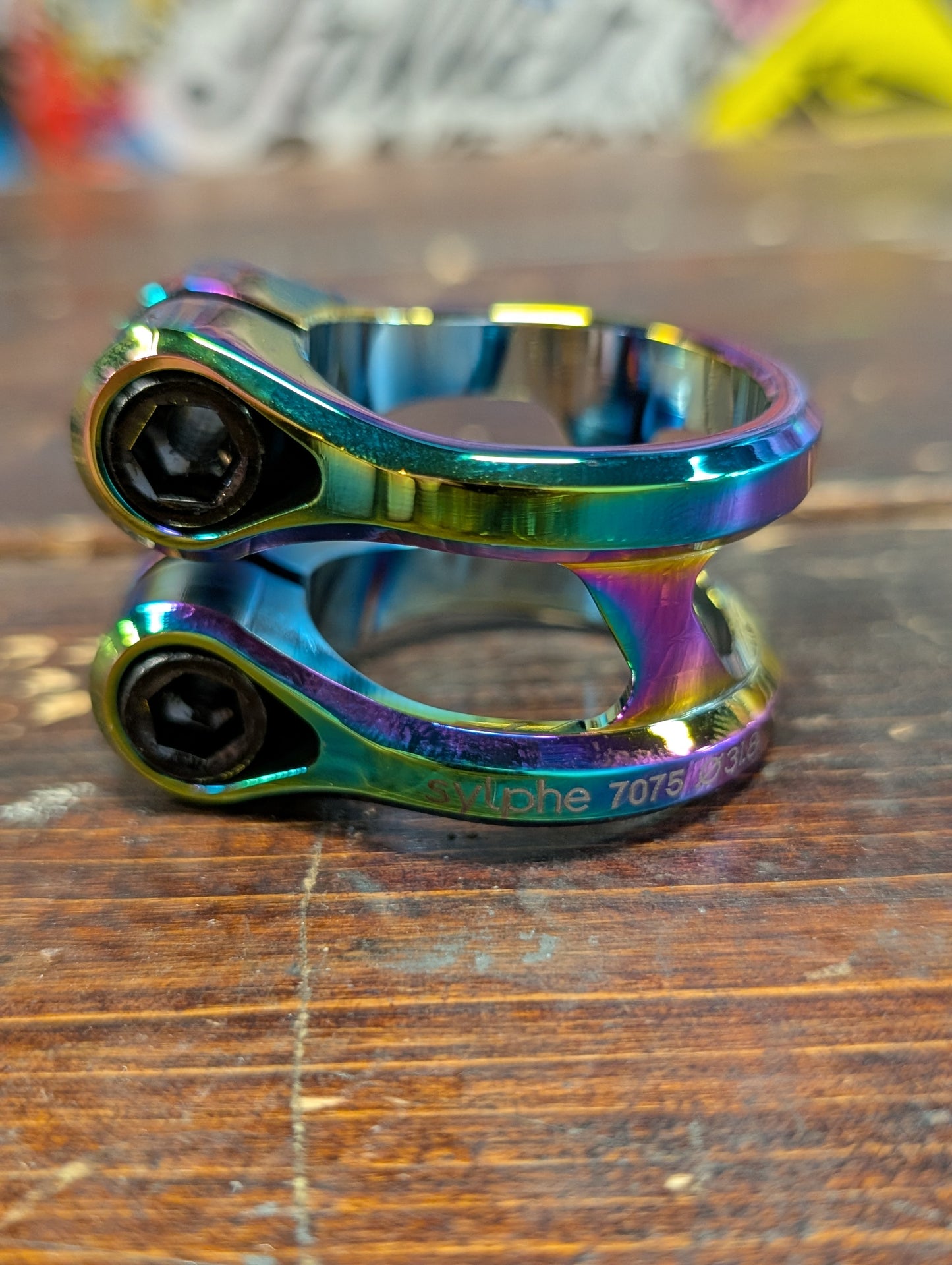 Ethic - Slyphe v1 clamp (oilslick)