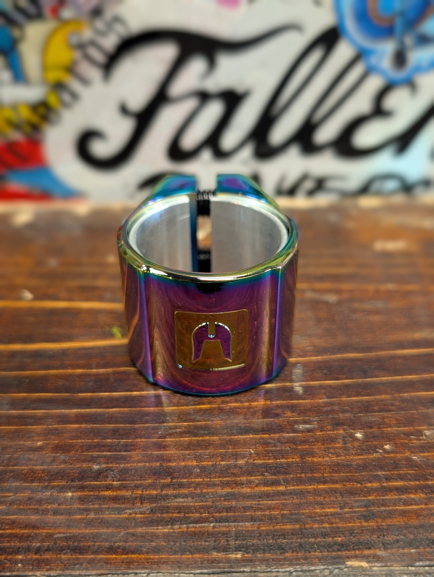 Ethic - Valkyrie clamp (oilslick)