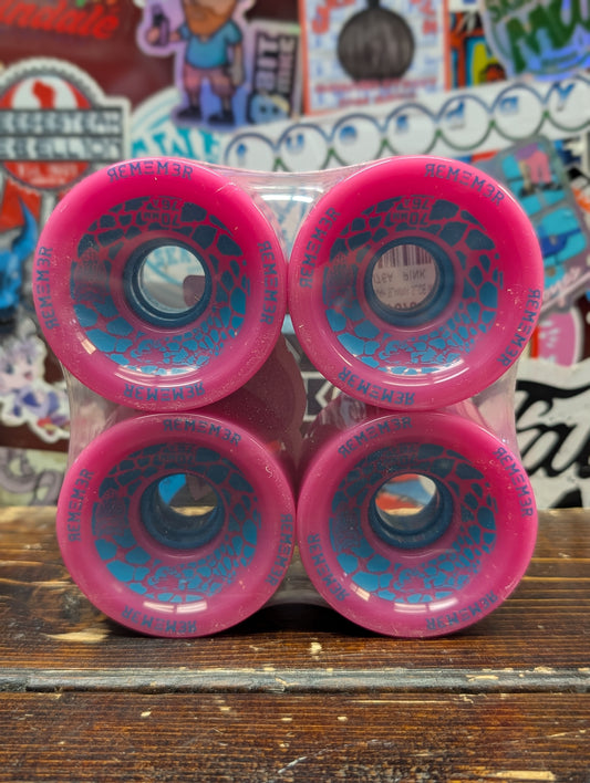 Remember - Savannah Slamma wheels (pink/blue)