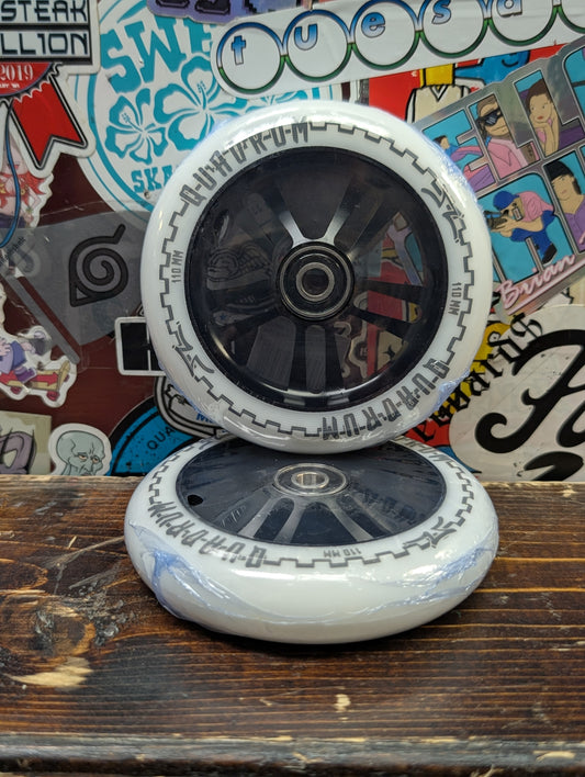 AO - Quadrum wheels (white/black)