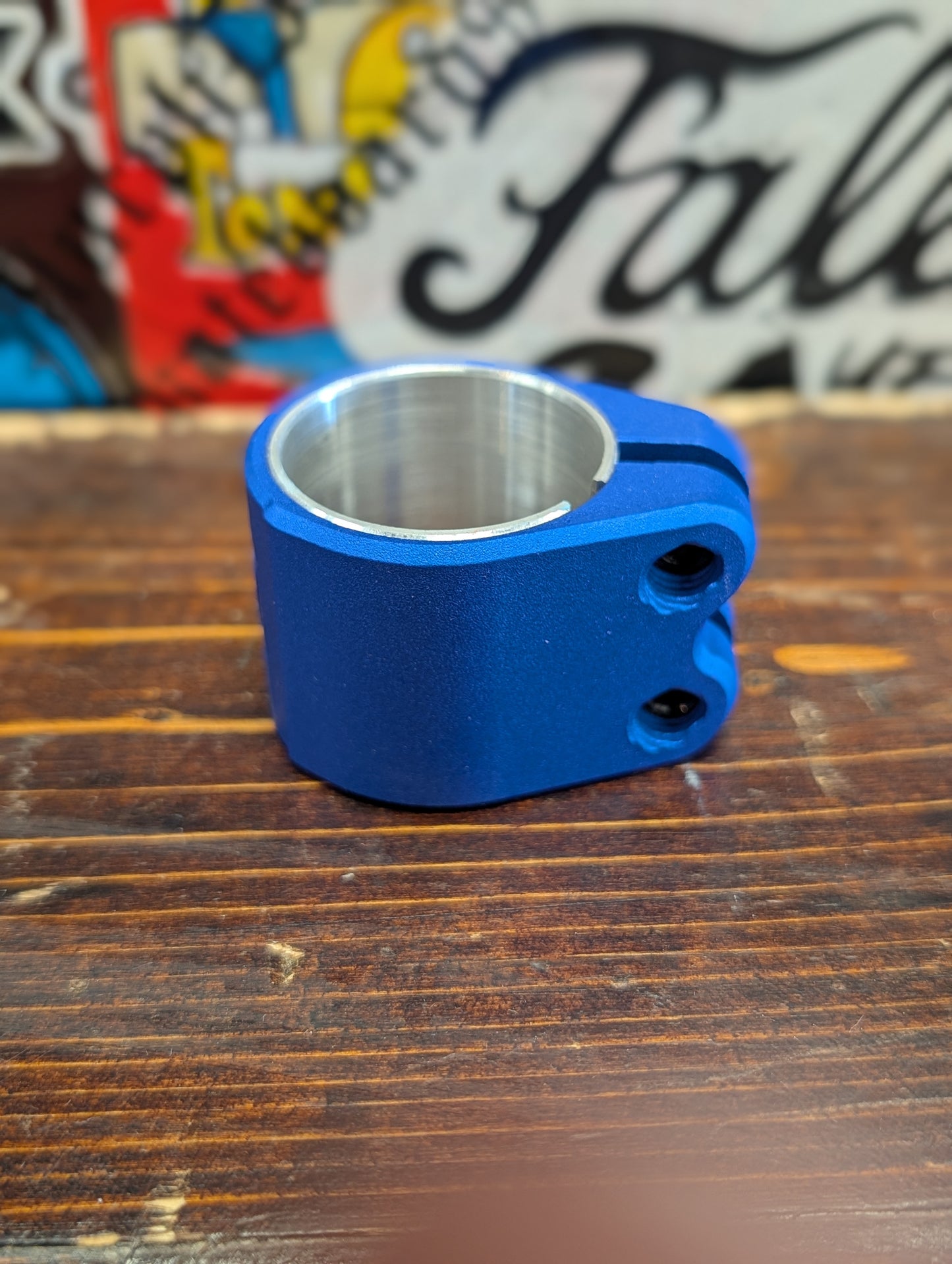 Ethic - Valkyrie clamp (blue)