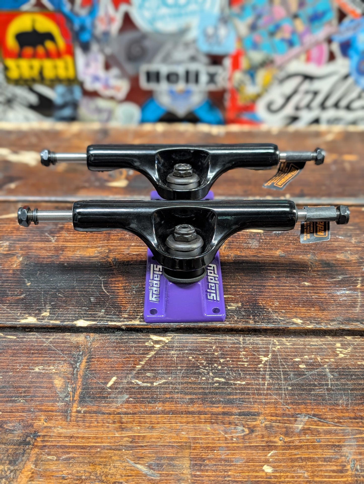 Slappy - ST1 Bam Hollow Light trucks (black/purple)